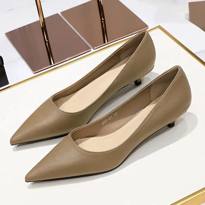 Spring 4cm Highs Concise Office Lady Soft Leather Thin Highs Fashion Pointed Toe Wedding Shoes Low Heel Pumps