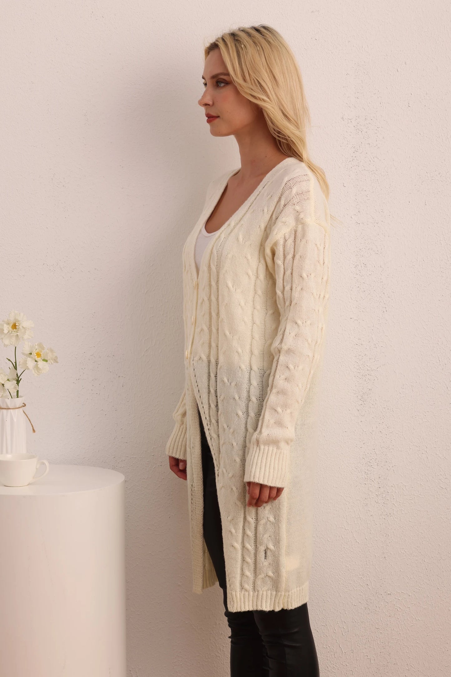 New Casual Long Knitted Long-Sleeved Twist Button Cardigan